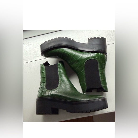 Loeffler Randall Green Croc-Embossed Ankle Boots - Picture 3 of 4